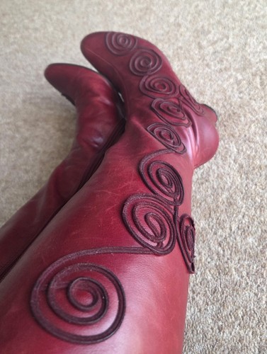 Vintage hispanitas red - vintage,
