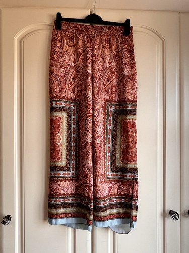 Zara silky feel lightweight - -,