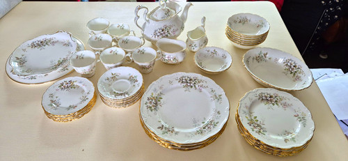 Royal albert haworth bone - royal,
