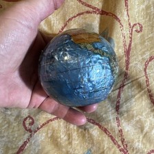 Kalifano PAPERWEIGHT World