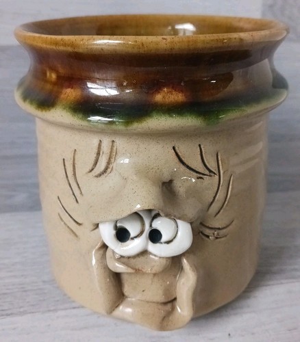 Pretty ugly pottery - pretty,