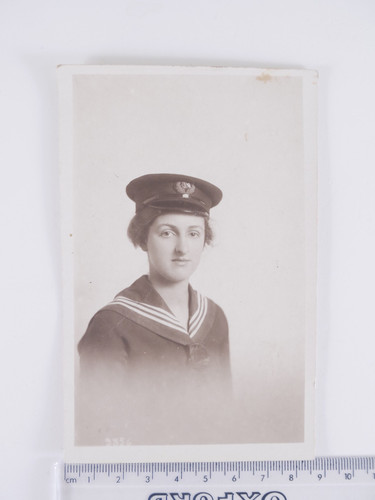 Ww1 era british women legion - era,