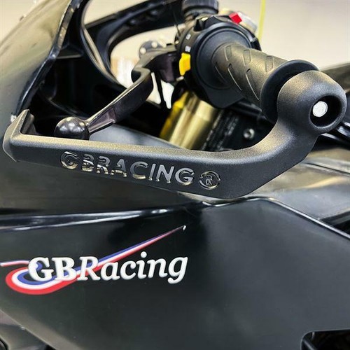 Honda cbr1000rr fireblade - honda, fireblade/