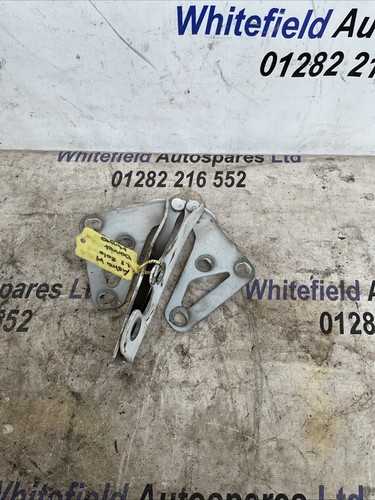 Vauxhall astra bonnet hinges - astra,