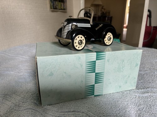 Hallmark kiddie car classics - hallmark,