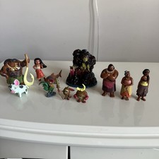 Disney Moana Figures Maui Hei Hei Pua  Coconuts Gramma Te Fiti X 12 Cake Toppers