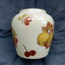 Royal Worcester Palissy Royale Collection Fruit Small Ginger Jar Pot