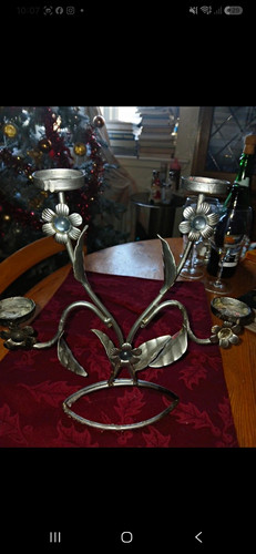 Silver metal floral cup - metal, 4-cup
