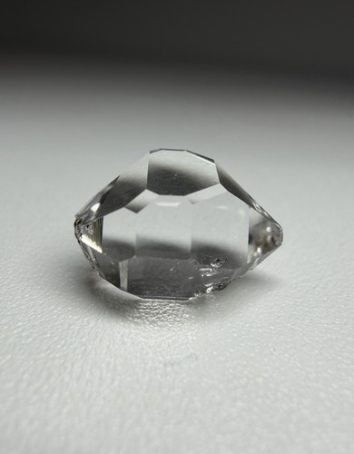 Small size herkimer diamond - small,