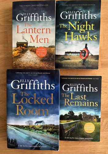 Elly griffiths bundle books - elly, bundle.