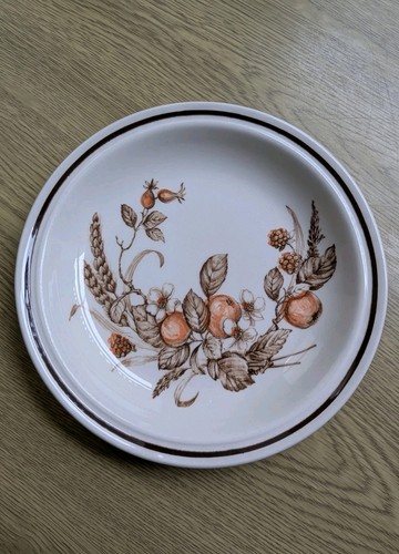 Royal tudor crown harvest - crown, side