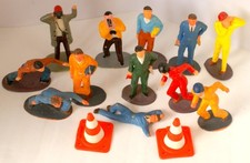 Scalextric Track side  figures