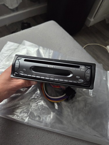 Sony cdx s2000 car radio - sony,