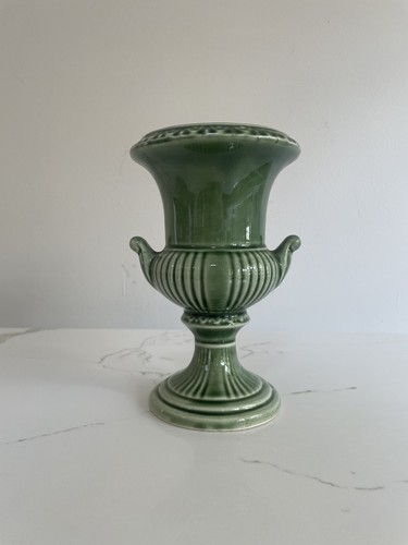 Dartmouth pottery urn vase 67b - dartmouth,