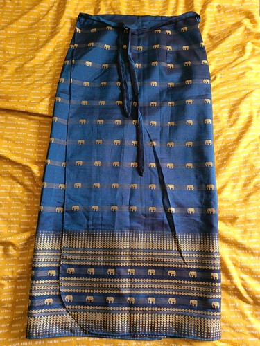 Thai silk wrap - skirt, gold