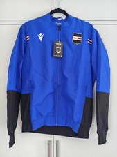 New With Tags, Macron