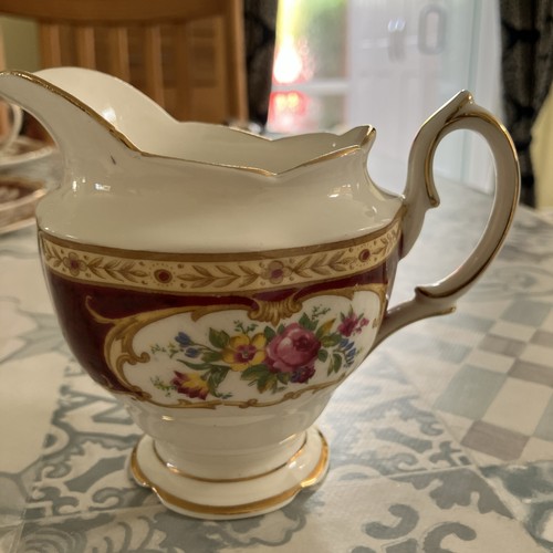 Royal albert lady - albert, red