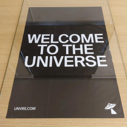 Unvrs 2025 old - @,