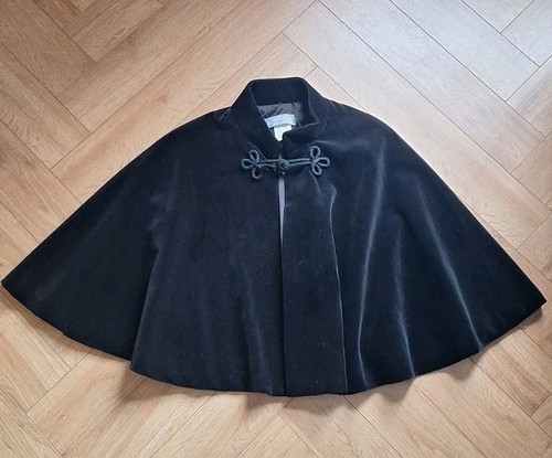 Vintage cape capelet black - vintage,