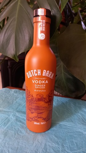 Empty dutch barn spiced - empty,