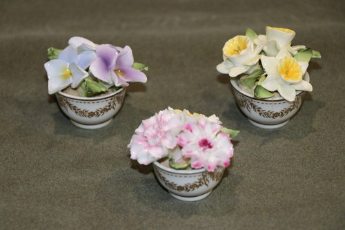 Coalport miniature posy pots