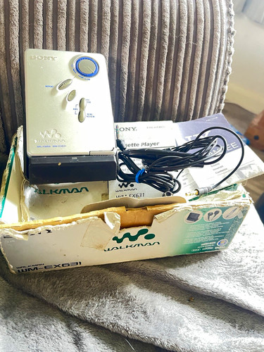 Sony walkman ex631 portable - sony,