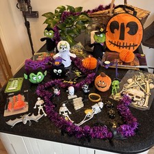 Sainsbury’s Kids Halloween Bundle - Decorations Puppets Skeletons - With Sounds 