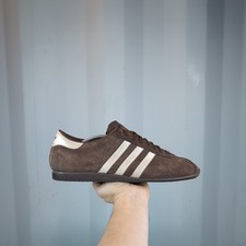 *RARE* UK 11 - adidas