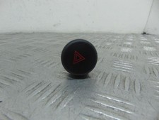 Nissan Juke Hazard Relay Warning Switch 4 Pin Plug S31471 Mk1 2014-2019h