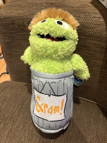 Sesame street plush - sesame, oscar
