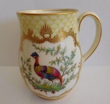 VINTAGE ROYAL WORCESTER CUP LIGHT GREEN SCALES AND HOHO BIRDS SIGNED J FREEMAN