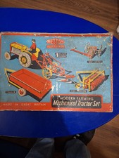 METTOY PLAYTHINGS Modern Farming Mechanical Tractor Set 3263/2368