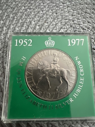 1977 silver jubilee crown - silver,