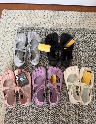 Vibram five fingers women - five,