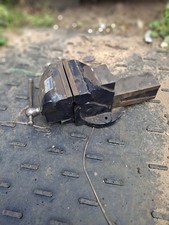 Draper Bench metal vice barn find