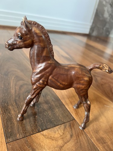 Breyer 909 vintage - #909, woodgrain