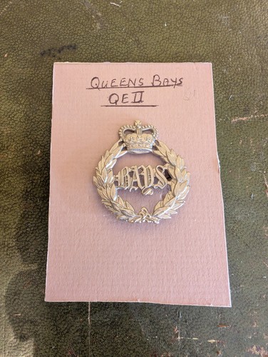 Queens bays qeii queen crown - queens,