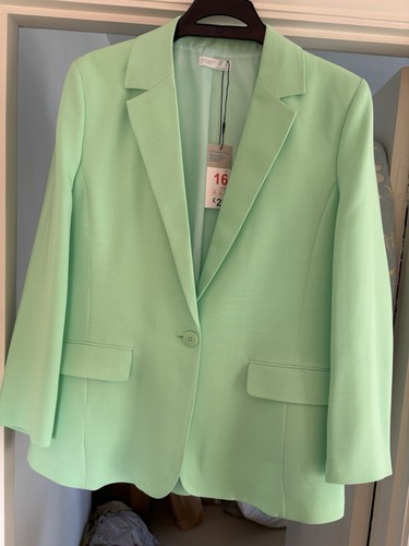 New ladies jackets with tags - jackets,