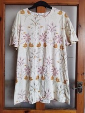 TU Size L Cream Floral Print