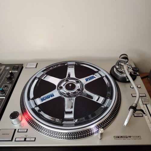 Car wheel slipmat for hifi - car,