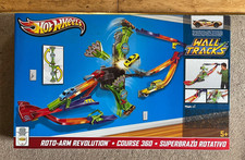 HOT WHEELS WALL TRACKS