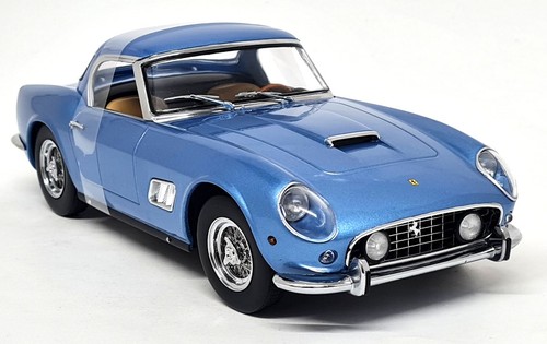 Ferrari 250 gt - 1/18,
