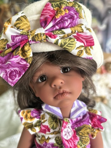 Kaye wiggs doll holly - wiggs,