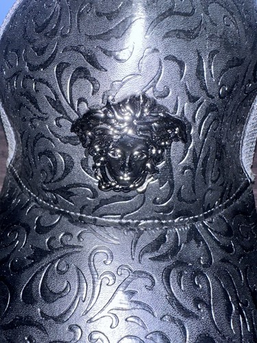 Versace black medusa emblem - black,