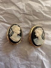 Vintage Black & Cream Cameo
