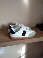 Bnwt Ladies White Striped Black Lace Up Trainers Size 6