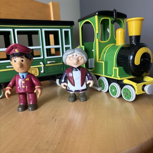 Postman pat greendale - postman,