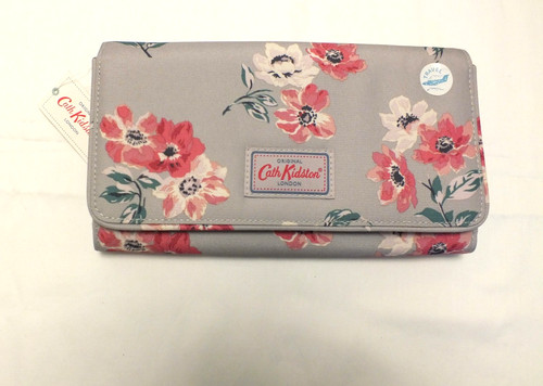 Cath kidston travel wallet - cath,