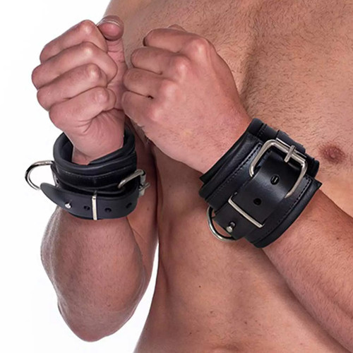 Prowler red leather - leather, lockable