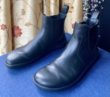 VivoBarefoot Women's Geo Chelsea  Leather Boots black Size 5 - VGC
